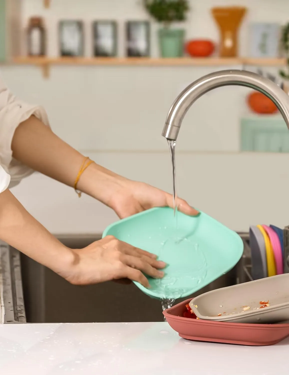 BABELIO Suction Plates for Baby and Toddler, 100% Food Grade Silicone, BPA Free, Dishwasher & Microwave Safe, with 4 Suction Cups, Stackable, 3 Pack
