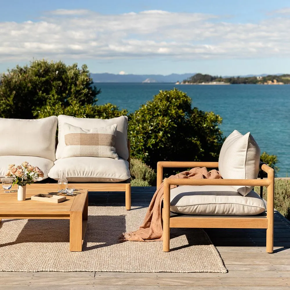 Kinley In & Outdoor Cushion - Almond